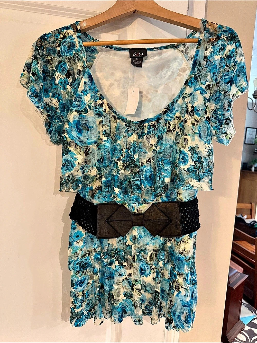 Dots Floral Lace Top in Blue & White Size Medium NWT